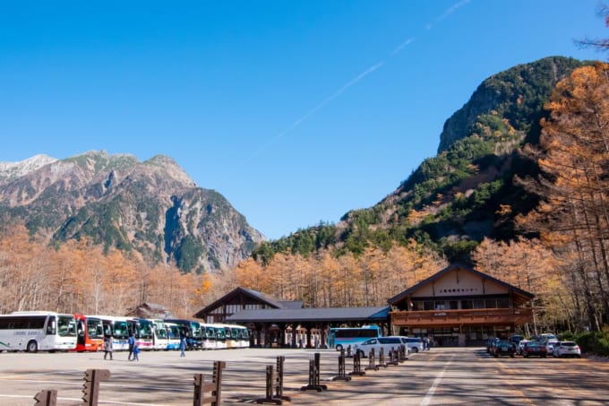 上高地バスターミナル