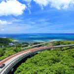 レンタカーで旅する沖縄｜失敗しないレンタカーの選び方ガイド