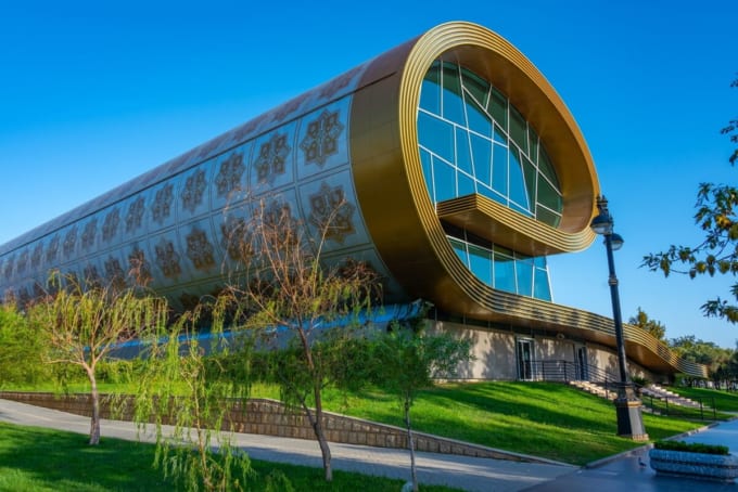 アゼルバイジャン国立カーペット博物館