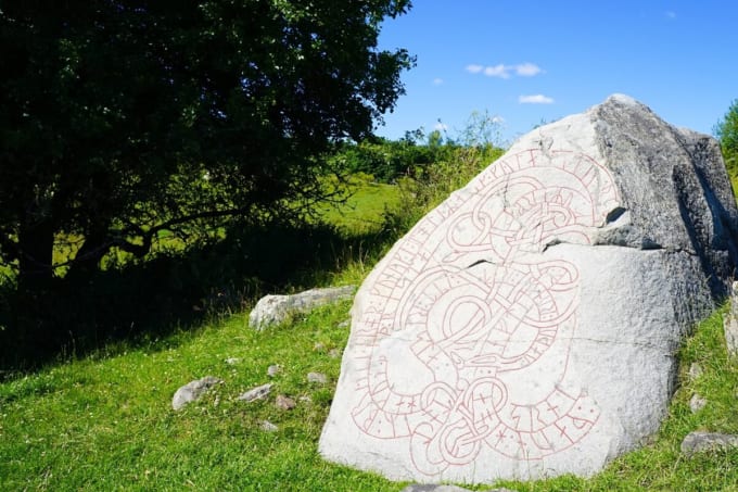 ホーヴゴーデンのルーン・ストーン