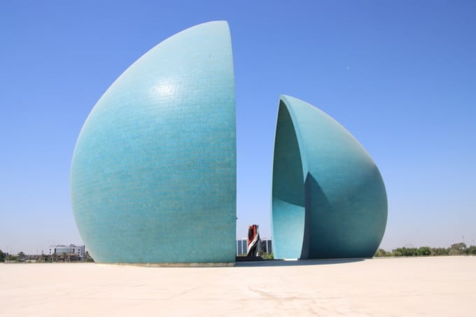 アルシャヘード記念碑