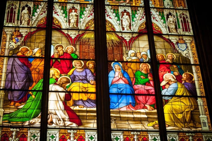 ケルン大聖堂のステンドグラス（ドイツ）