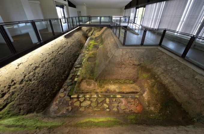 平城宮跡「遺構展示館」（奈良）