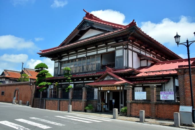 太宰治記念館「斜陽館」