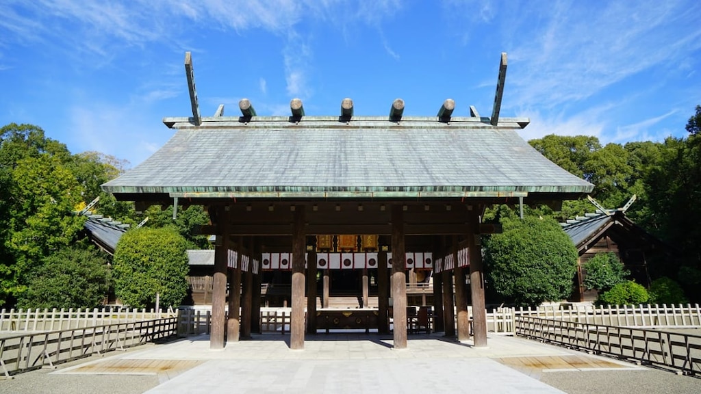 神武天皇を祀る宮崎神宮｜宮崎県民の心の拠りどころを観光してみよう！