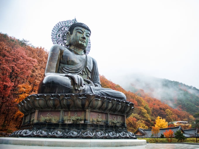 新興寺（シヌンサ）の大仏