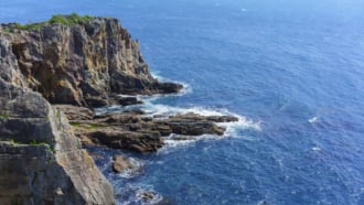 南紀地方を代表する景勝・三段壁（和歌山県白浜町）