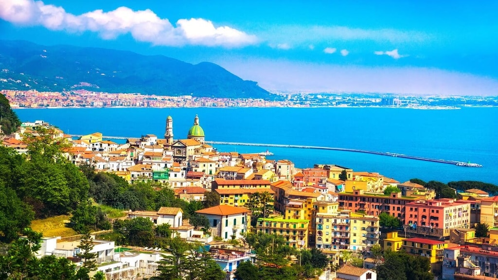 南イタリアの人気リゾート地！サレルノでおすすめの観光スポット9選