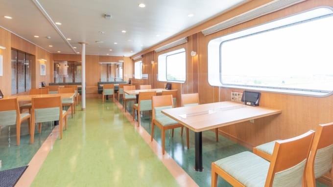 東京九州フェリーの船内（それいゆ）のレストラン