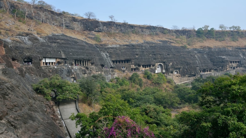 アジャンター遺跡のスタート地点アウランガーバードの観光7選