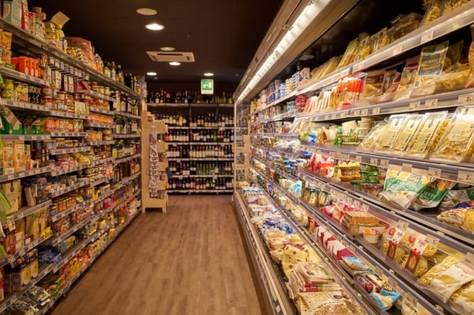 イタリア食材　スーパーマーケット