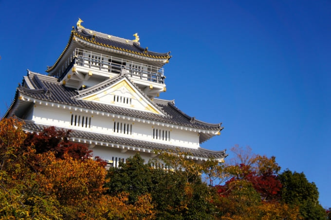 岐阜の金華山にそびえる岐阜城の魅力と周辺の観光スポットを解説 Skyticket 観光ガイド