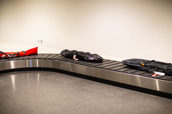 スノーボードは預け荷物（飛行機）