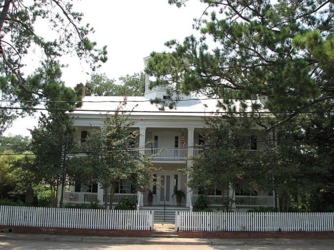 Alexandre Mouton House