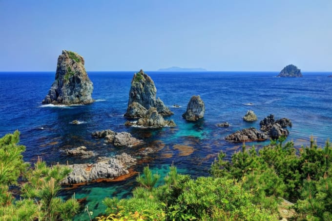 青海島　十六羅漢