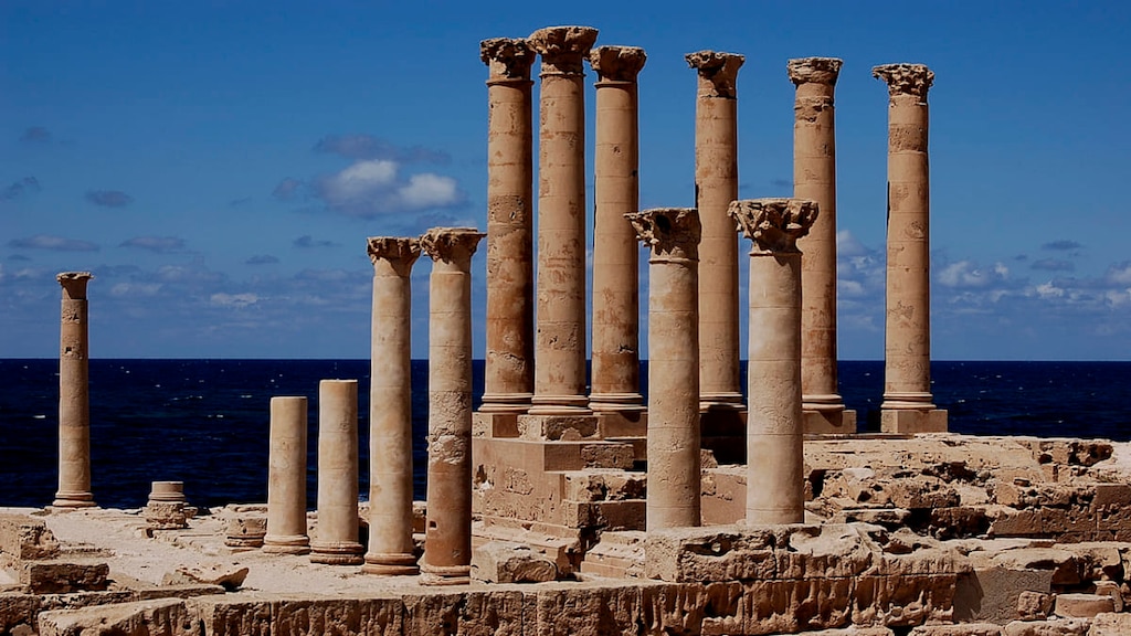 リビアの観光スポット5選　地中海と古代遺跡、砂の海の絶景が広がる国