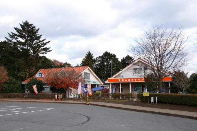 濃溝の滝・亀岩の洞窟