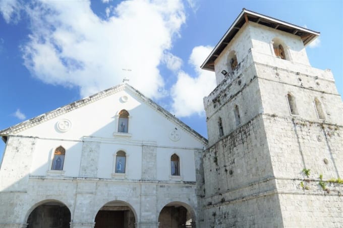バクラヨン教会（ボホール島）