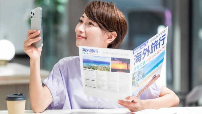 海外旅行を考える女性