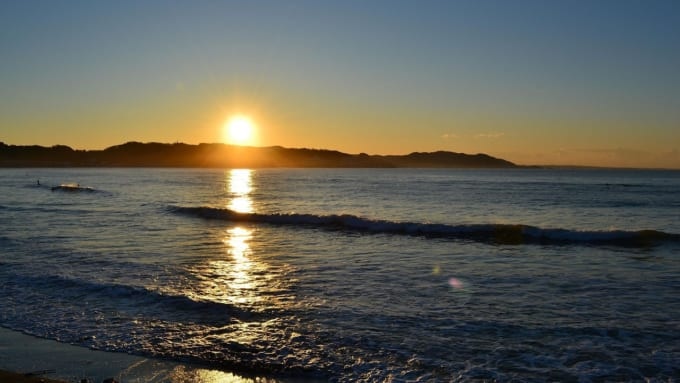 由比ガ浜海水浴場の初日の出