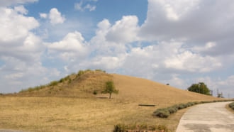 トラキア人の墳墓