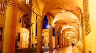 ボローニャ（イタリア）