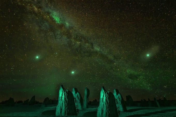 夜のナンバン国立公園ピナクルズ・デザート