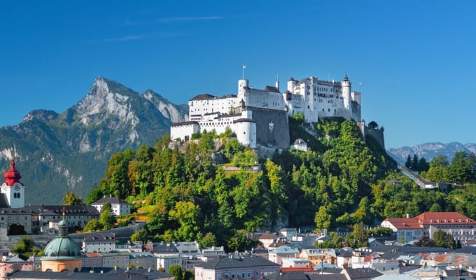 ホーエンザルツブルク城「ザルツブルク市街の歴史地区」オーストリア世界遺産