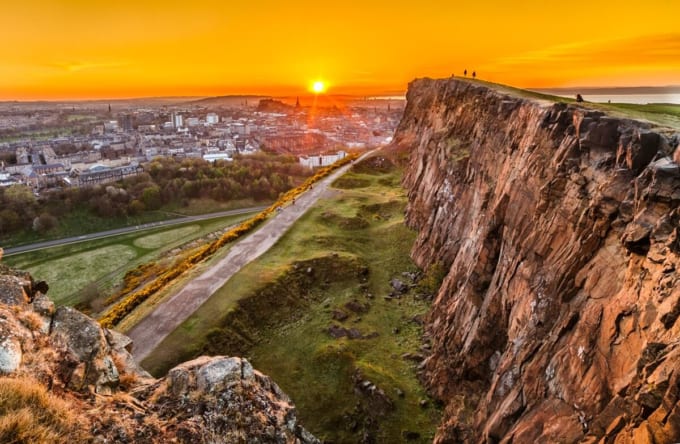 アーサー王の玉座（イギリス・エディンバラ）