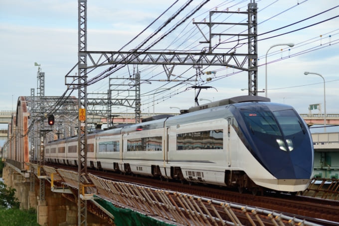 京成スカイライナー