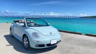 宮古島のV-VISIONレンタカー　ニュービートルカブリオレ　アクエリアスブルー