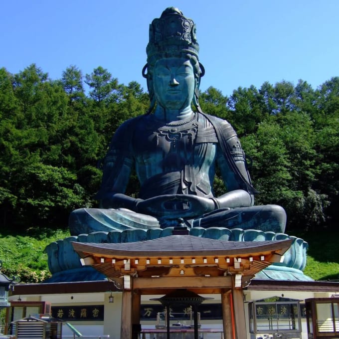 昭和大仏 青龍寺（青森県）