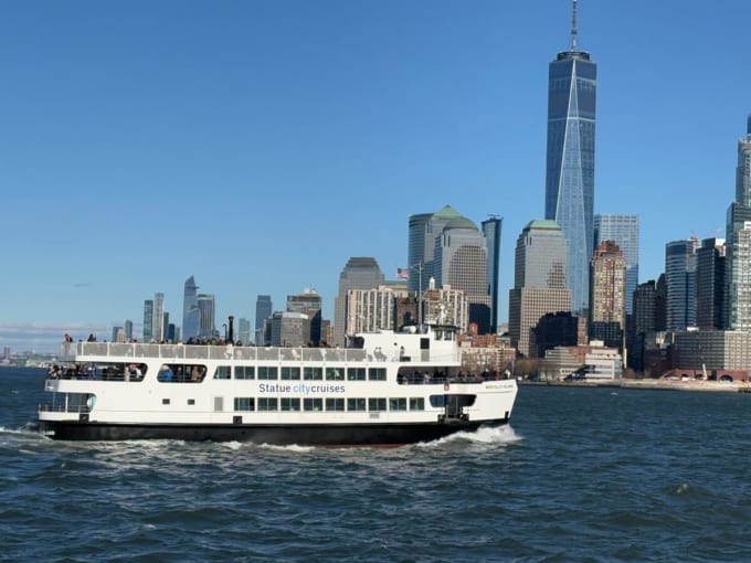 Statue City Cruises（自由の女神像へのフェリー）