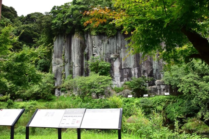 清水岩屋公園「磨崖仏群」