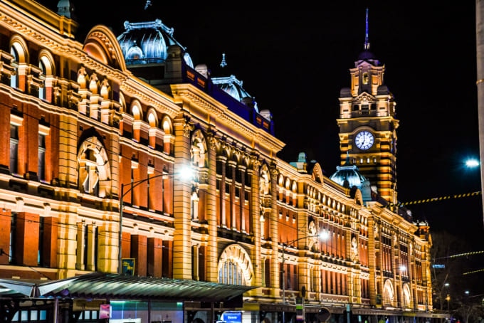 オーストラリア 旅行 費用