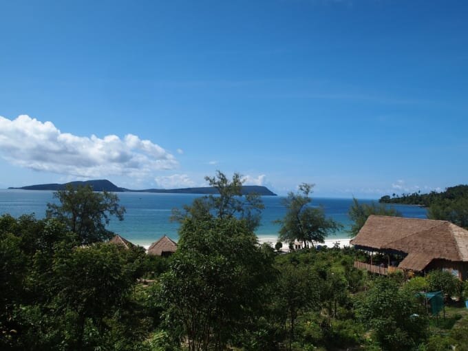 カンボジアのロン島