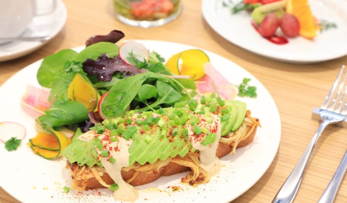 BnA Alter Museum　2Fにあるカフェ「COFFEE BASE」の朝食