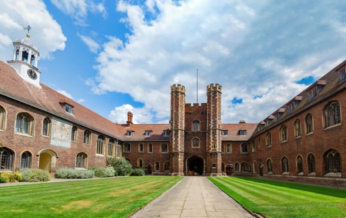 クイーンズ・カレッジ（ケンブリッジ）
