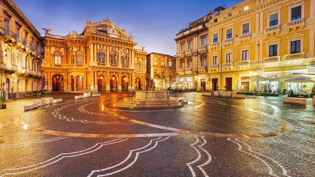 街並み自体が世界遺産！シチリア第2の都市カターニアの観光地5選