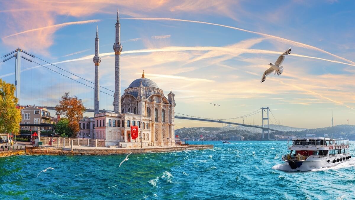 トルコ人気観光スポット決定版！イスタンブール、カッパドキアから魅惑