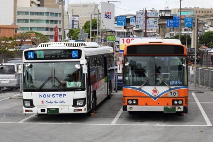 琉球バスの車両