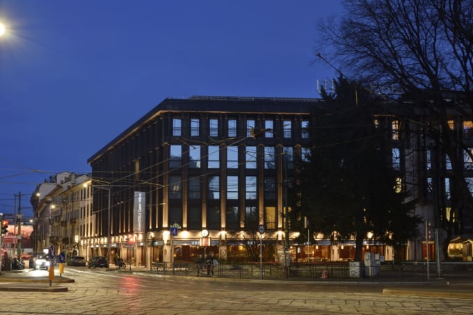 ミラノ　ウナ ホテル クザー二