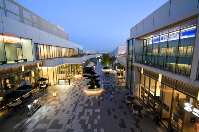 羽田イノベーションシティ中庭