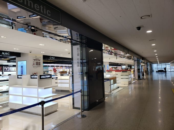 釜山港国際旅客ターミナルの免税店