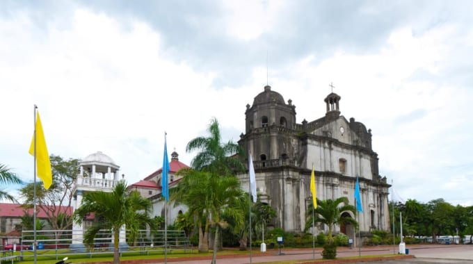 ナガ　メトロポリタン大聖堂