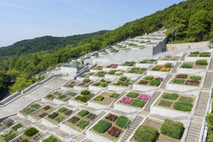 淡路夢舞台「百段苑」（兵庫県淡路市）
