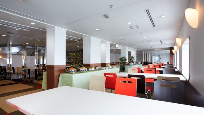 カメリアラインの「ニューかめりあ」船内レストラン「ヴィーナス」