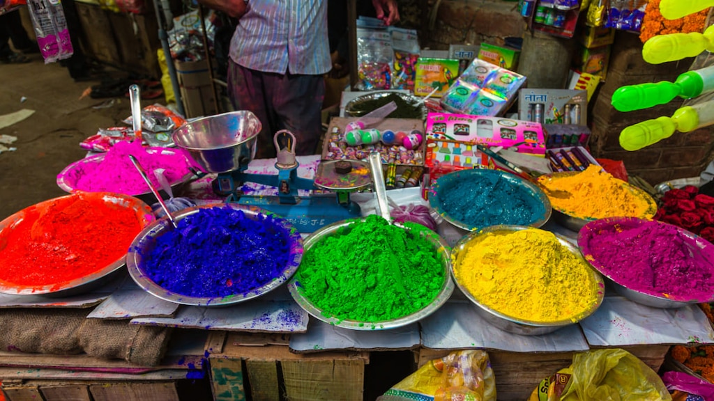 【インド】ホーリー祭とは？｜注意点やおすすめの街をご紹介