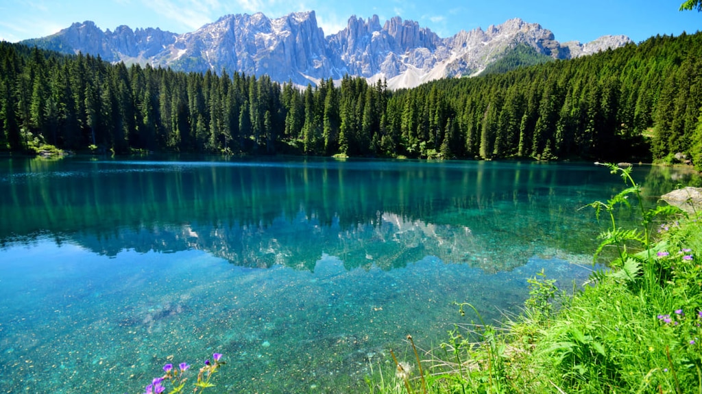 【世界遺産】ドロミーティとは？｜絶景の湖・山岳地帯でハイキング！