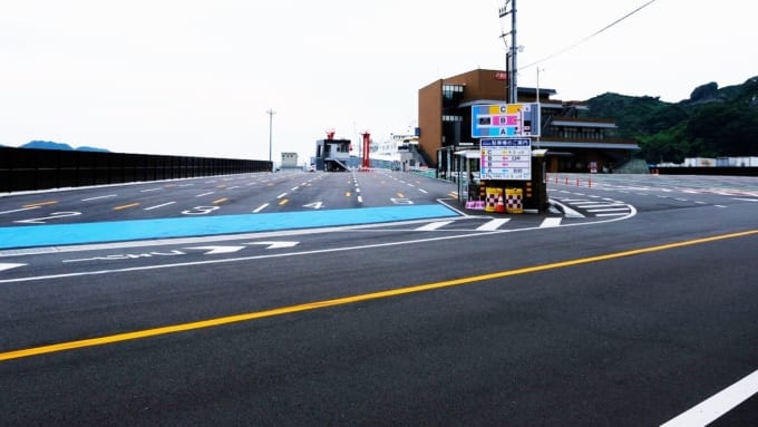 八幡浜港の駐車場